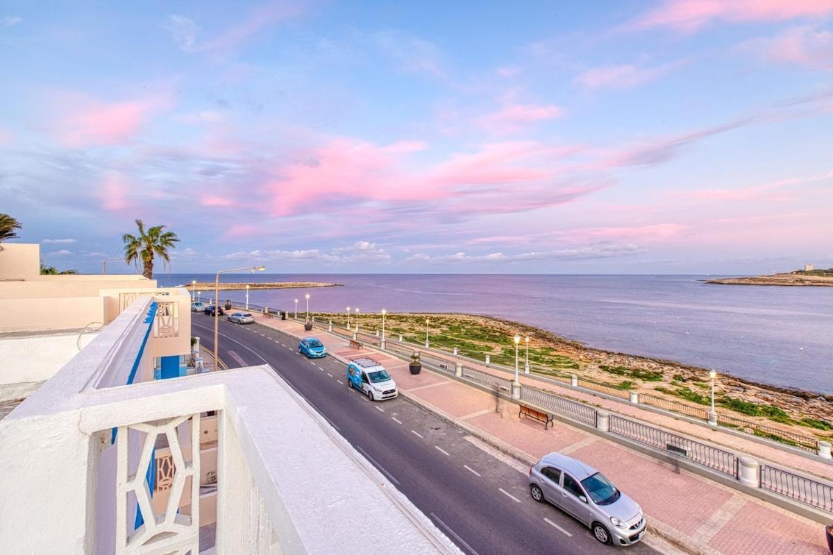Qawra Seafront With Large Front Terrace Apartment