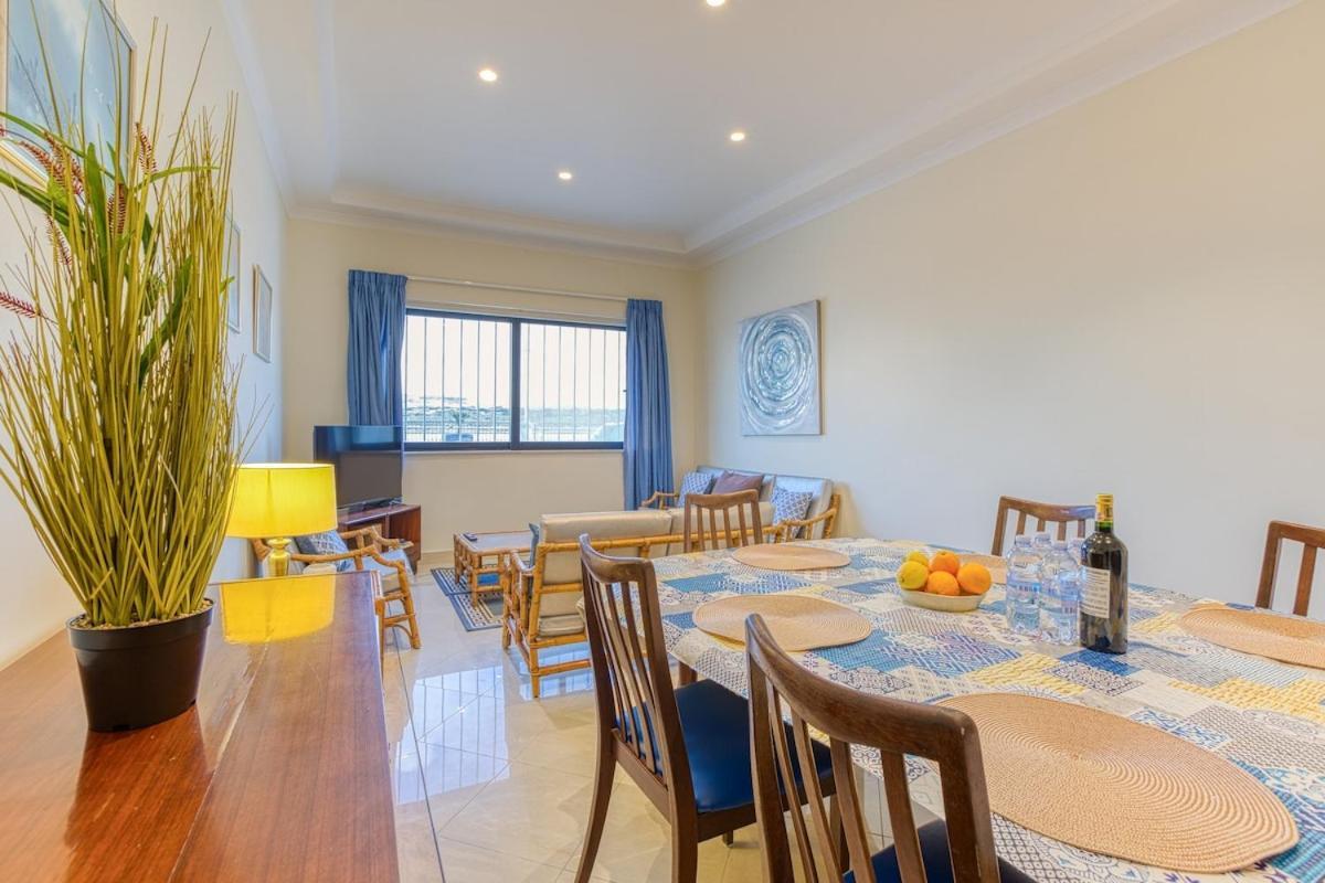 Qawra Seafront With Large Front Terrace Apartment *